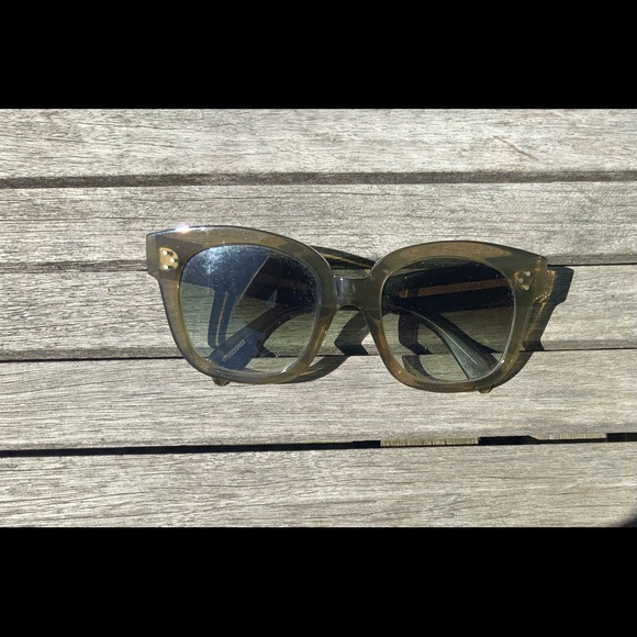 Celine Oversized S002 Sunglasses - Picture 2 of 3